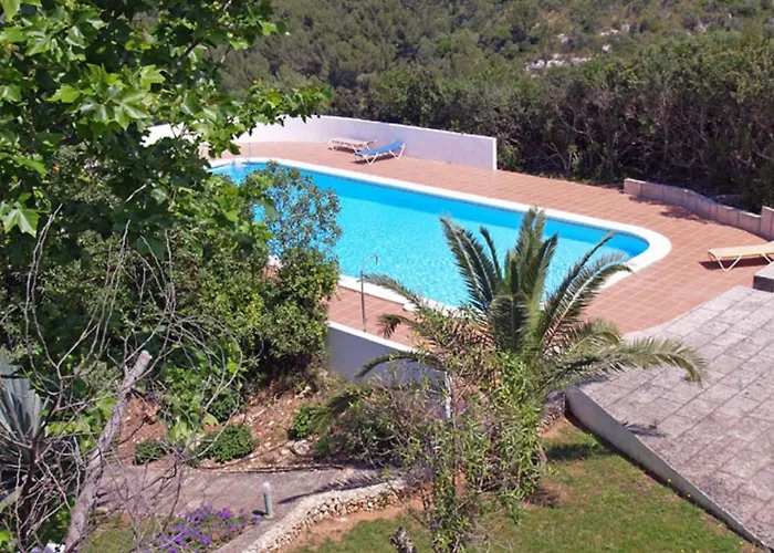 Apartment Camelias 13 *